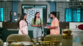 Ninagaagi (Colors Kannada) S01 E60 Krishna says Amma while seeing Rachana's photo