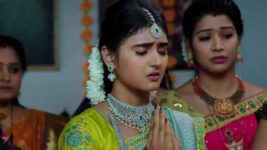 Pallakilo Pellikuturu S01 E57 Vaishali's Evil Plan