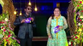 Mr & Mrs Chinnathirai S03E11 Wedding Memories Full Episode