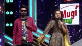 Mr & Mrs Chinnathirai S03E31 The Good Family Round Full Episode