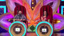 Mr & Mrs Chinnathirai S04E26 Friends Round Full Episode