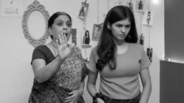 Tu Tevha Tashi S01E104 9th July 2022 Full Episode