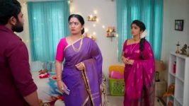 Ninagaagi (Colors Kannada) S01 E143 Jeeva questions Vajreshwari