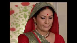 Yeh Rishta Kya Kehlata Hai S10E08 Akshara lends Payal her sari Full Episode