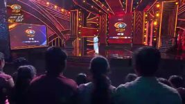 Bigg Boss Kannada S11 E70 Mokshitha and Trivikram in the Hot Seat!