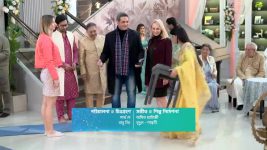 Grihoprobesh (Star Jalsha) S01 E08 Adrit Misinterprets Subhalaxmi