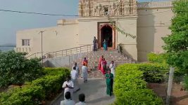 Illu Illalu Pillalu (Star Maa) S01 E25 Dheeraj Reassures Narmada