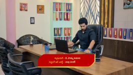 Karthika Deepam S02 E229 Shivanarayana Fumes at Deepa