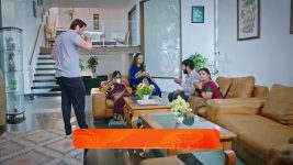 Lakshmi Nivasa S01 E436 17th December 2024
