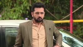 Laxmichya Paaulanni S01 E304 Saroj Confronts Kala in Anger