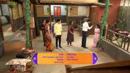 Thod Tuz Thod Maz (Star Pravah) S01 E130 Dinesh Joins Hands With Gayatri