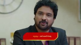 Yeto Vellipoyindhi Manasu S01 E280 Srilatha Provokes Ramalakshmi