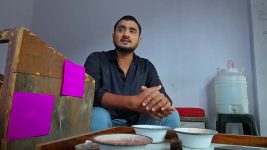 Maguva O Maguva S01 E254 Kesava's Present to Sindhura