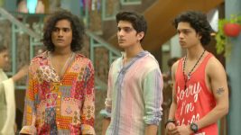 Pushpa Impossible S01 E803 Bapodara Calls The Election Commission