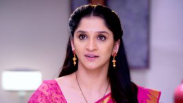 Tu Bhetashi Navyane S01 E111 Gauri Wishes To Visit The Third Floor
