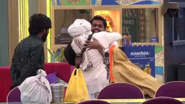 Bigg Boss Kannada S11 E97 Kiss and tell!