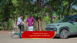 Karthika Deepam S02 E247 Karthik Comforts Sumithra