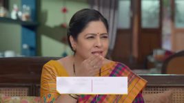 Udne Ki Aasha S01 E301 Sayali Faces Unwanted Attention!