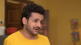 Aai Aani Baba Retire Hot Aahet S01 E38 Shubhangi Comes to Sweety's Aid