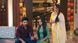 Nuvvunte Naa Jathagaa (Star maa) S01 E23 Can Tripura Convince Mithuna?