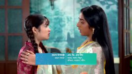 Anurager Chhowa S01 E960 Kumar Flees from the Police