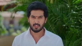 Karthika Deepam S02 E279 Kanchana Thanks Kaveri
