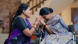 Karthika Deepam S02 E280 Kaveri Is Overjoyed