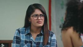 Pinga Ga Pori Pinga S01 E89 Vallari comforts Shweta