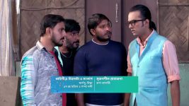 Dui Shalik (Star Jalsha) S01 E134 Jhilik's Perilous Situation