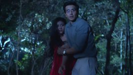 Ghum Hai Kisikey Pyaar Mein S02 E1487 Tejaswini, Neil In Danger?