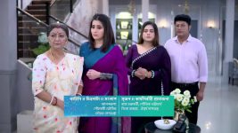 Grihoprobesh (Star Jalsha) S01 E107 Adrit on the Way to New York!