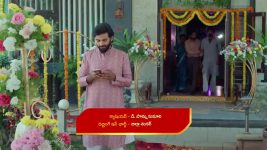 Karthika Deepam S02 E315 Deepa Confronts Gowtham
