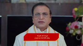 Karthika Deepam S02 E316 Sumithra Fumes at Deepa