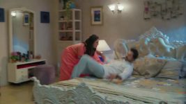 Lagnanantar Hoilach Prem S01 E79 Nandini Helps Jeeva Reflect