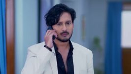 Roshnai (Star Jalsha) S01 E325 Aranyak in a Dilemma