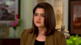 Uraan S01 E286 Somnath Cornered by a Legal Notice