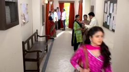 Uraan S01 E288 Maharaj Holds Naskar at Gunpoint