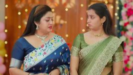 Yeto Vellipoyindhi Manasu S01 E348 A Shocker for Ramalakshmi