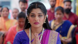 Laxmichya Paaulanni S01 E352 Kala's Plea for Guidance
