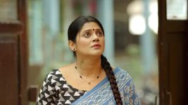 Pushpa Impossible S01 E857 Rashi Faces A Challenge At Her Shoot