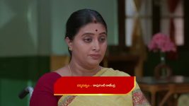 Karthika Deepam S02 E322 Karthik Requests Deepa