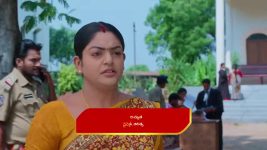 Karthika Deepam S02 E339 Karthik Grows Concerned