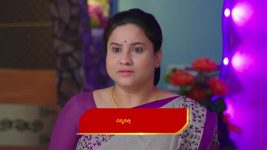 Paluke Bangaramayana S01 E515 Swaragini, Abhishek Lock Horns