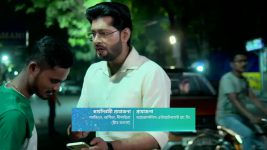 Shubho Bibaho S01 E327 Sarthak, Tuhina Evade the Police
