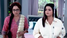 Chirosakha (Star Jalsha) S01 E111 Kamalini's Bold Stand
