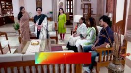 Chirosakha (Star Jalsha) S01 E95 Swatantra's Turmoil on His Birthday