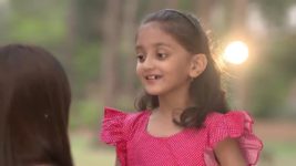 Thod Tuz Thod Maz (Star Pravah) S01 E242 Manasi Blows Tejas's Cover