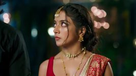 Jaadu Teri Nazar Daayan Ka Mausam S01 E106 Vihaan Stands with Mohana