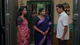Nuvvunte Naa Jathagaa (Star maa) S01 E123 Sharada Stands Firm for Mithuna