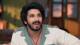 Udne Ki Aasha S01 E460 Sachin Comforts Sayali